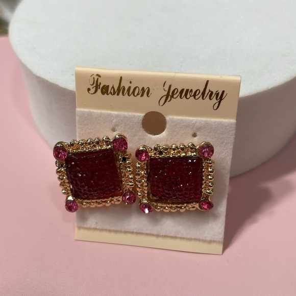 Pink Crystal Gold Square Stud Earrings - Picture 8 of 9